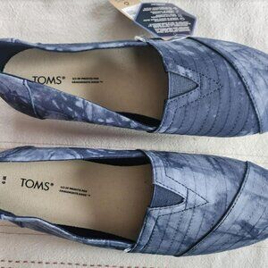 Toms Tie-Dye Women's Size 9